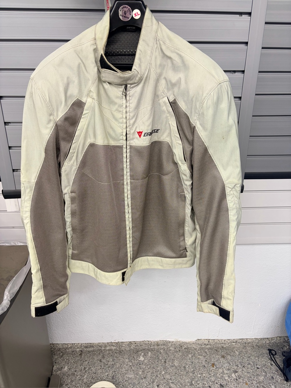 Dainese Summer Mesh Riding Jacket – Size 56 (XL) includes elbow armor